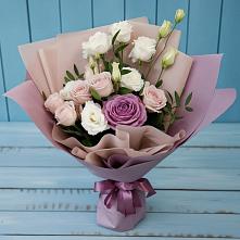Букет цветов из:  Розы и Лизиантусы #REPLACE_PRED# Звенигороде