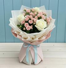 Букет цветов из:  Розы в Звенигороде