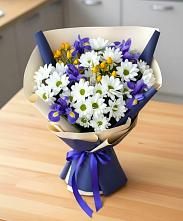 Букет цветов из:  Розы, Ирисы и Хризантемы #REPLACE_PRED# Звенигороде