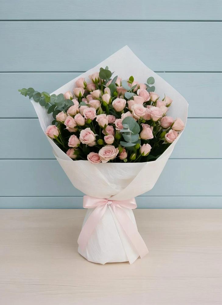 Букет цветов из: Розы в Звенигороде